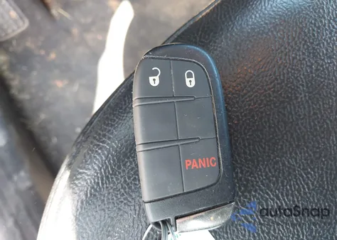 2021 Jeep Compass 80Th Anniversary Fwd from USA, damaged, VIN 3C4NJCEBXMT597424